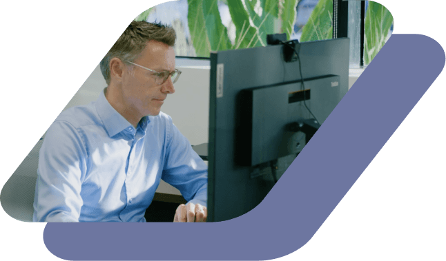 neomorph employee on computer